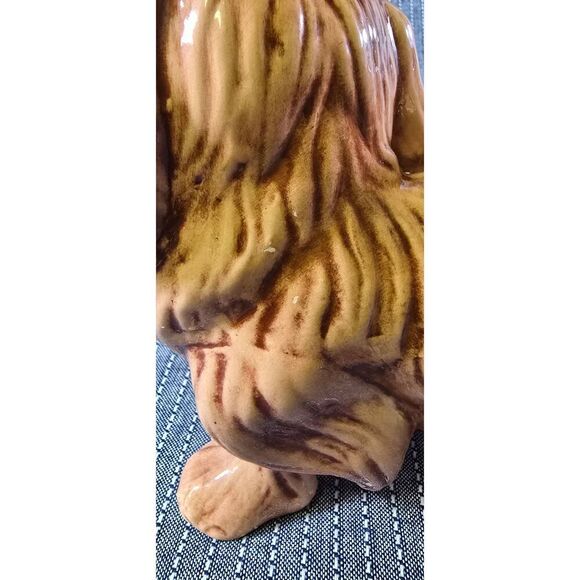 Vintage Porcelain Pekingese Dog - Picture 9 of 11